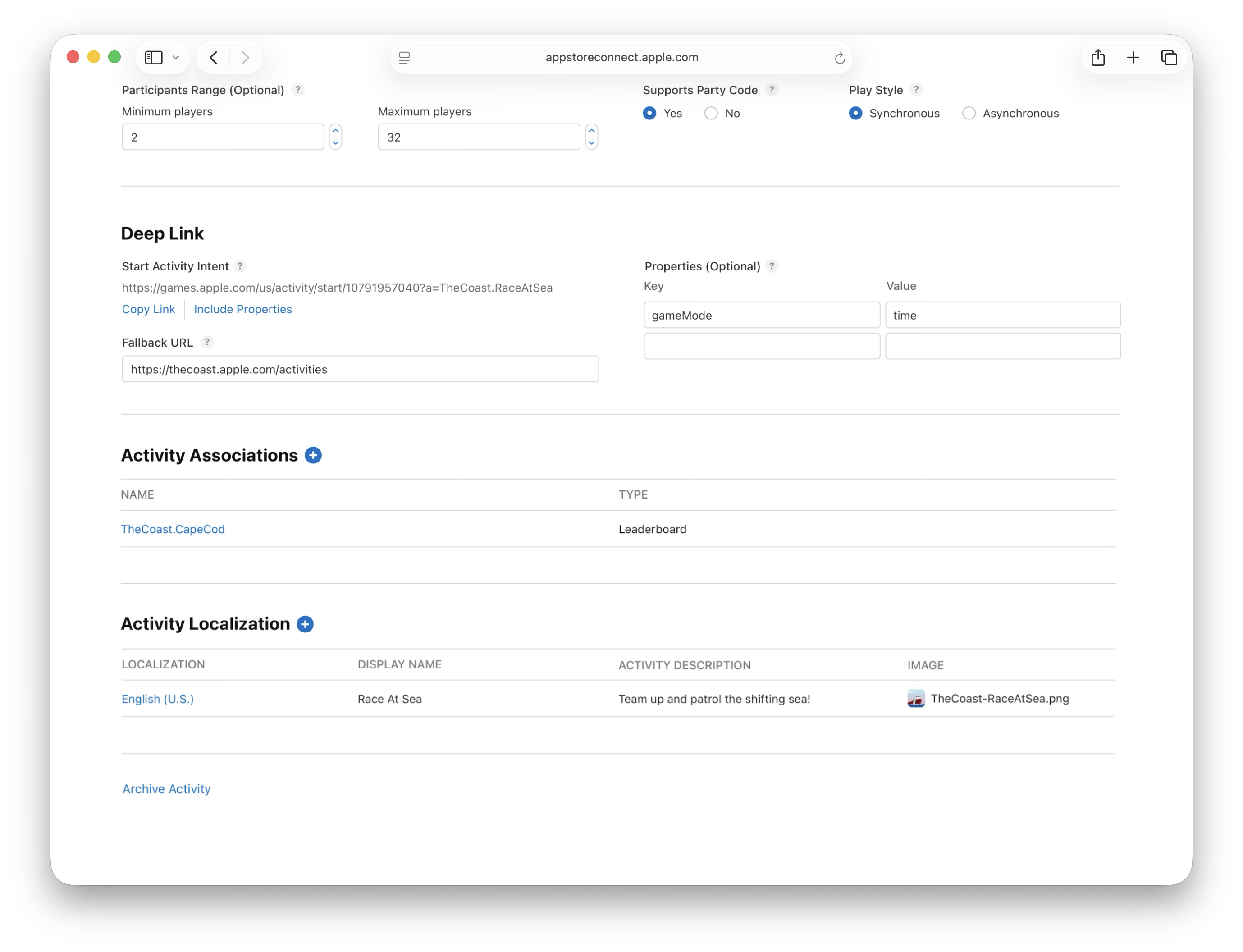 活动详情页的截屏，显示了“深层链接”、“活动关联”和“活动本地化版本”三个部分，均已填写完毕。
